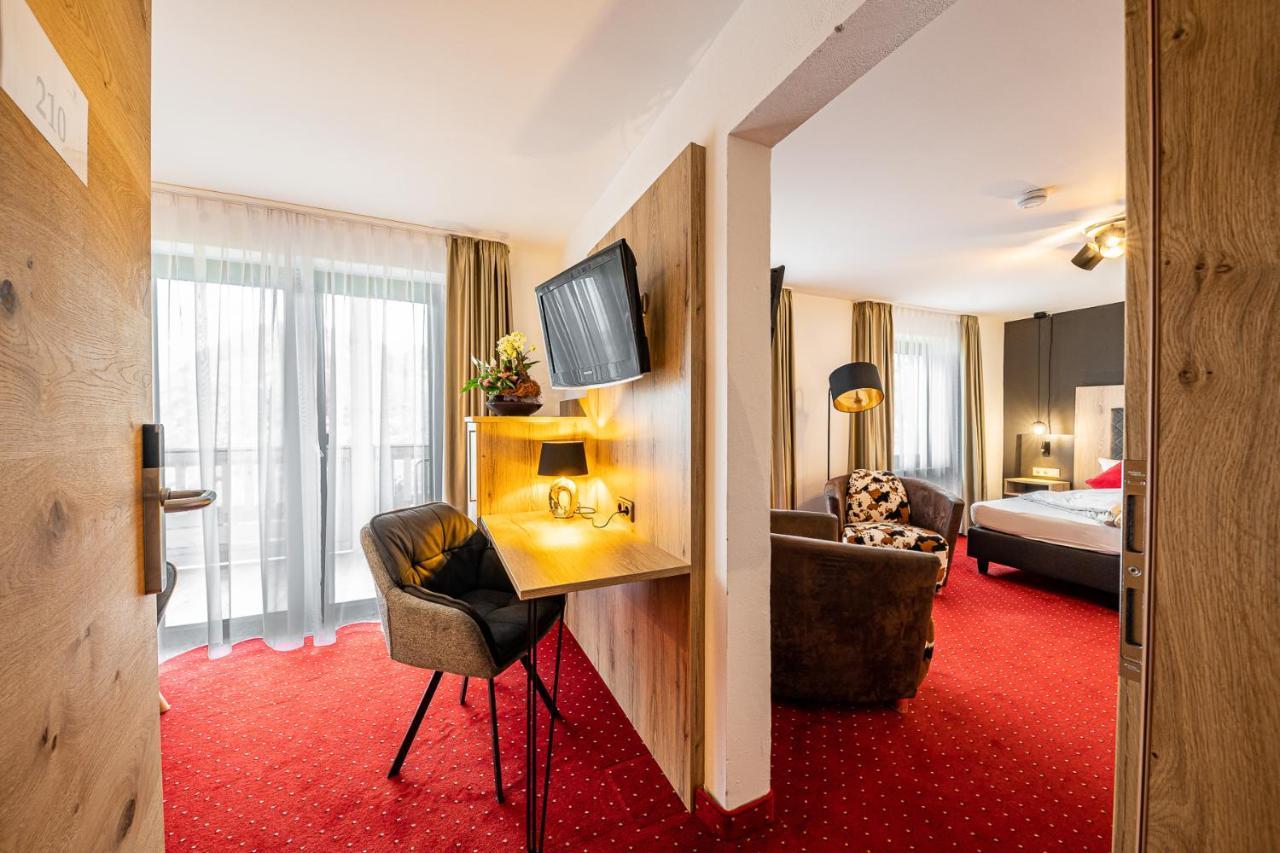 Berghotel & Chalets Adersberg Chiemgau Card Kostenfrei Grassau  Bagian luar foto