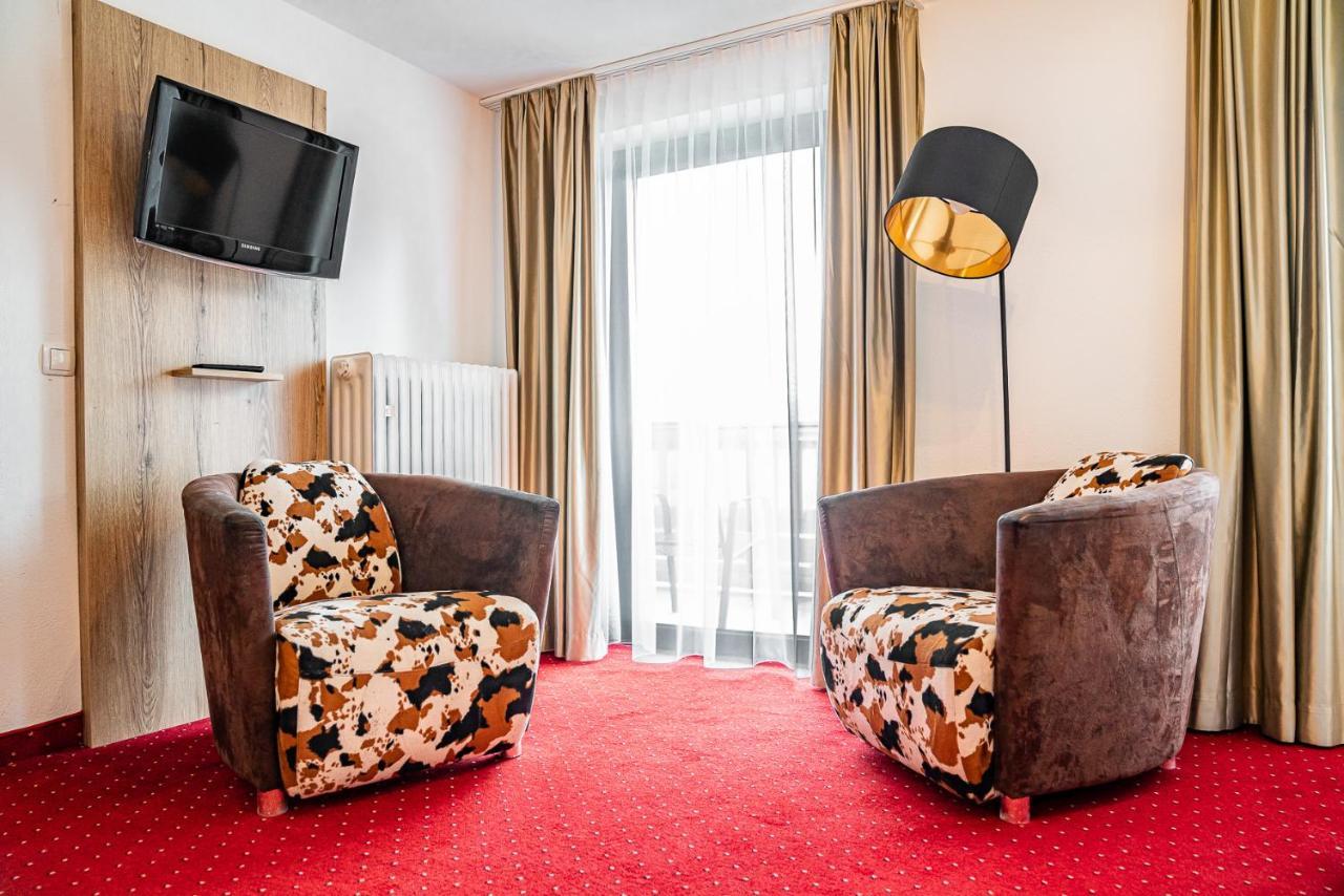 Berghotel & Chalets Adersberg Chiemgau Card Kostenfrei Grassau  Bagian luar foto