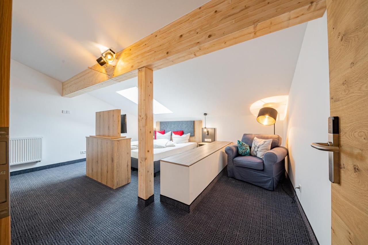 Berghotel & Chalets Adersberg Chiemgau Card Kostenfrei Grassau  Bagian luar foto