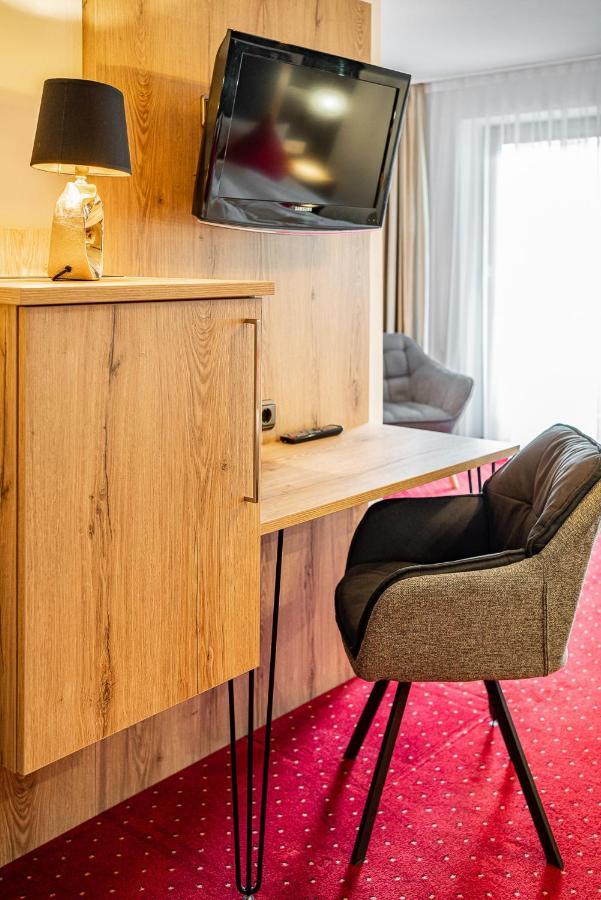 Berghotel & Chalets Adersberg Chiemgau Card Kostenfrei Grassau  Bagian luar foto